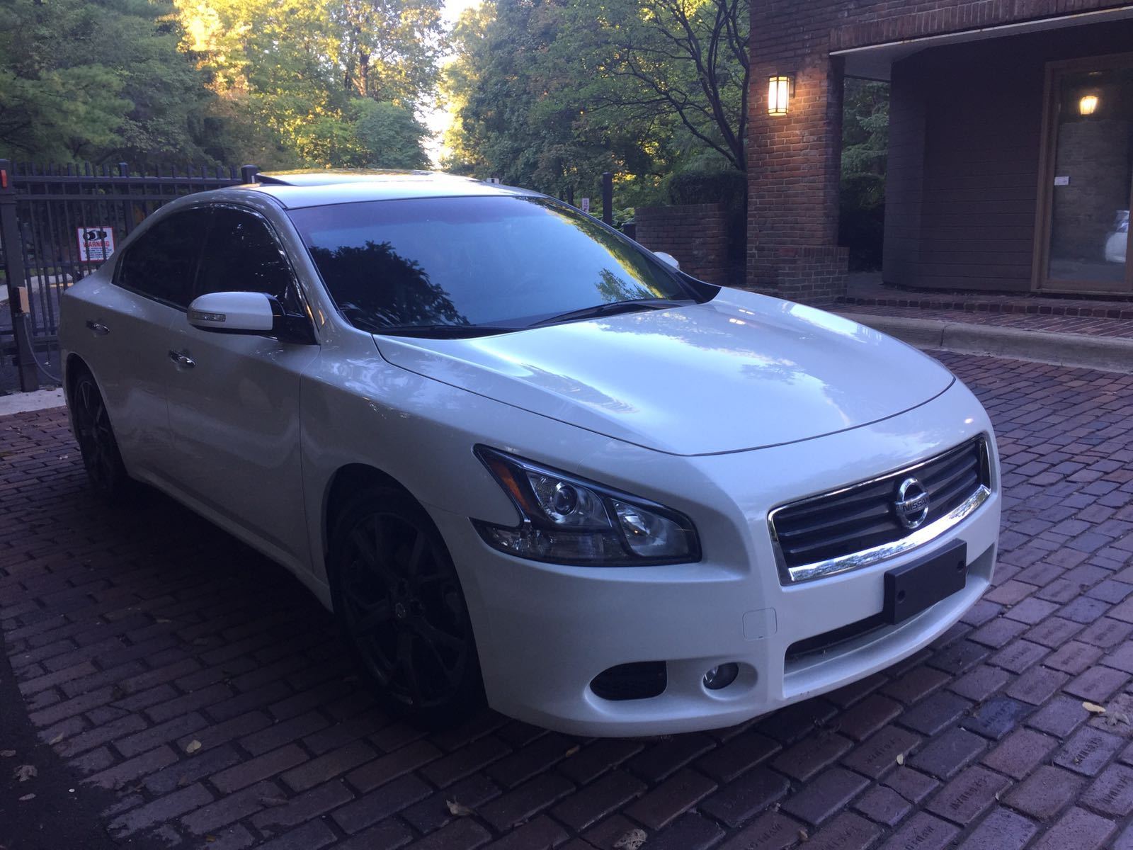 2014 Nissan Maxima SV